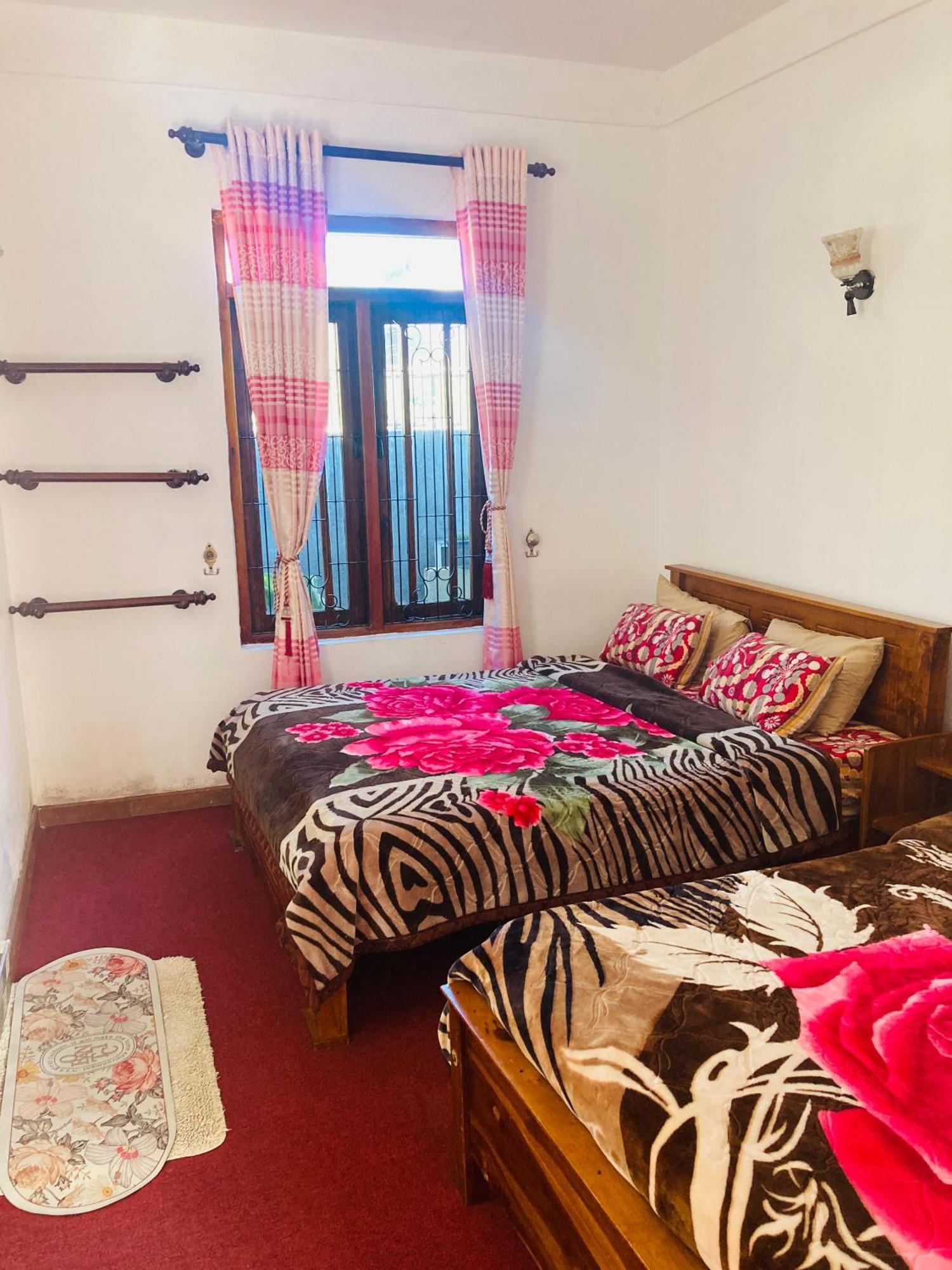 La Rose Guest House Nuwara Eliya Exteriör bild